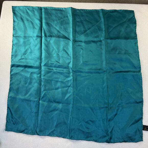 Ashear Other - Men’s Vintage 100% Silk Ashear Blue Pocket Square Hankerchief. Hand rolled